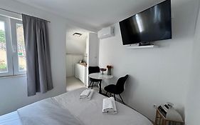 Guest House Vitaro